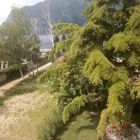 Villa Torbole Torbole Sul Garda Extérieur photo