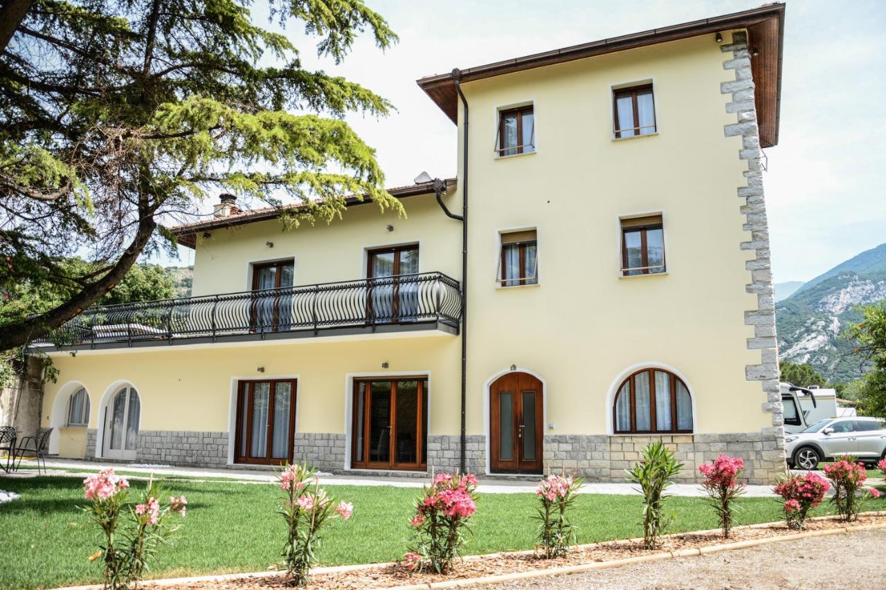 Villa Torbole Torbole Sul Garda Extérieur photo